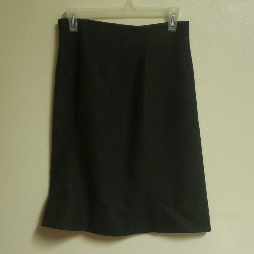 Uniqlo Gray Wool Knee Length A Line Midi Skirt